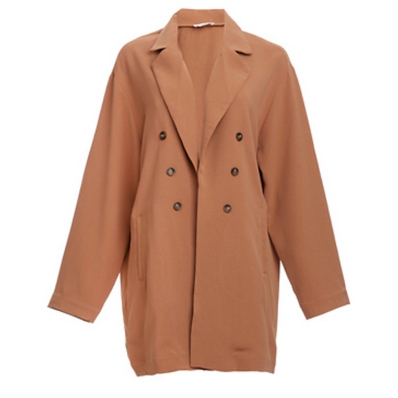 Daily Look Jackets & Blazers - Daily Look NWT Camel SplitBack lightweight jacket